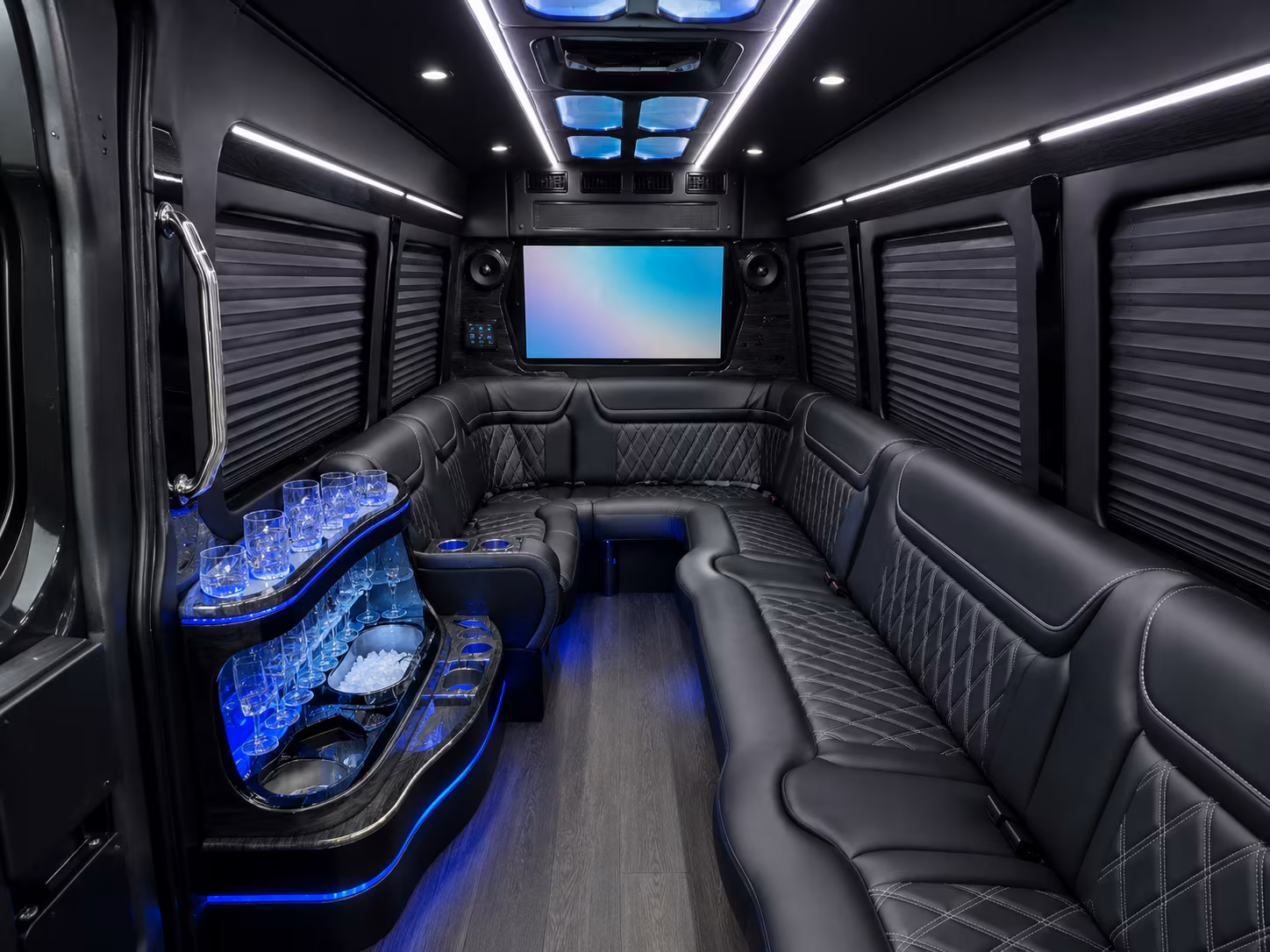 corporate event transportation to foxwoods mohegan sun and hartford